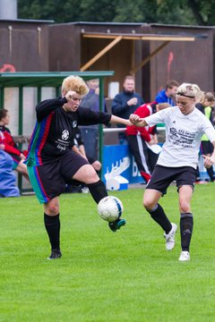 Bild 3 - Frauen SV Henstedt Ulzburg II - SV Schwarz Wei Westerrade : Ergebnis: 3:0